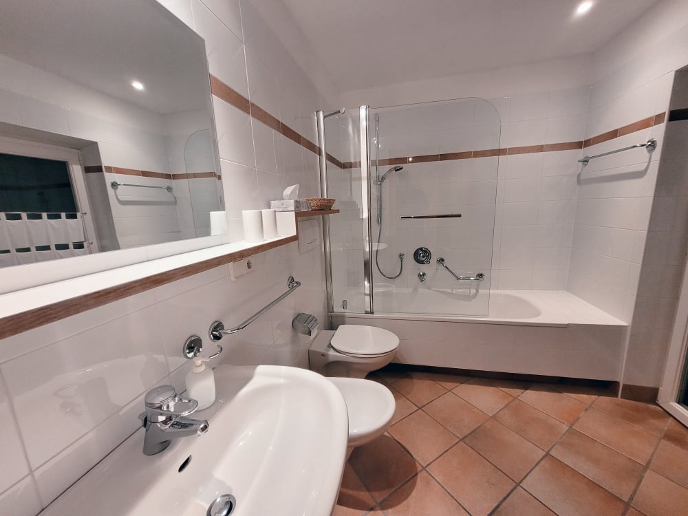 Bad Berta Ferienwohnungen Waldegg Apartments Ritten