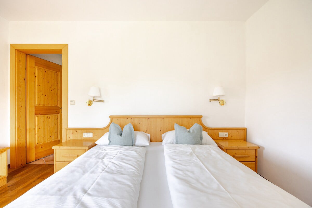 Wohnzimmer Gretl Ferienwohnungen Waldegg Apartments Ritten